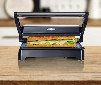 sandwich_maker_sm701sb_sandwich_on_a_kitchen_counter copy.jpg