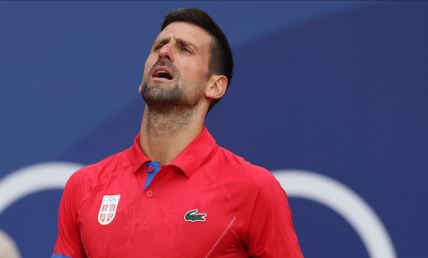 Novak Djokovic povreda kolena-7.jpg