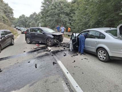 Žestok sudar dva vozila kod Nove Varoši (3).jpg