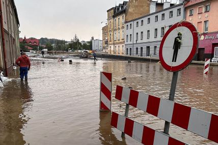 Poljska poplave (1).jpg