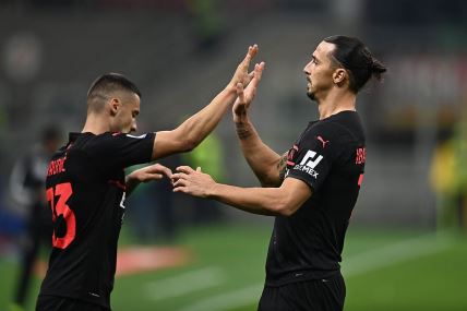 rade krunić i zlatan ibrahimović (2).jpg