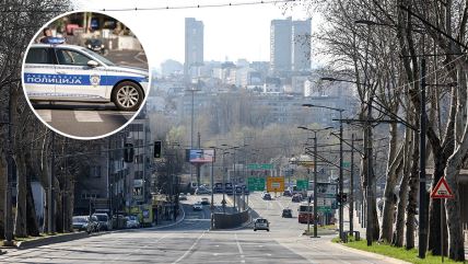 Beograd, autokomanda, restoran Franš, Franš, policija, saobraćaj, vozila, automobili, kolona, gužva