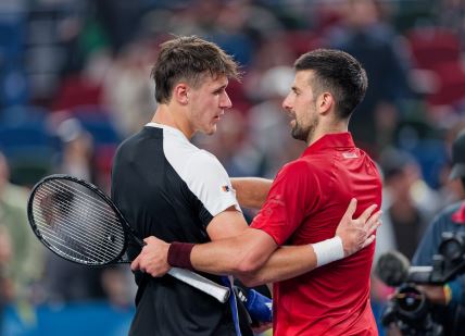 Novak Đoković i Jakub Menšik