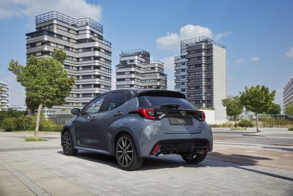 YARIS 2025 - 2.jpg