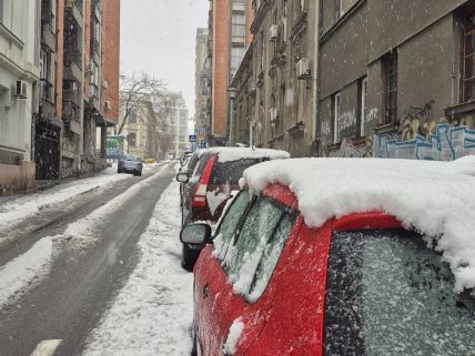 Beograd _ centar grada _ sneg _ zima _ automobili _ saobraćaj _ Foto Miloš B. Jovanović SmartLife (6).jpg