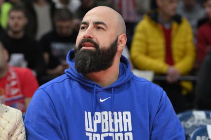 Pero Antić bivši kosarkaš Crvene zvezde na utakmici Evrolige protiv Olimpijakosa