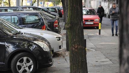 automobili parking kneza miloša