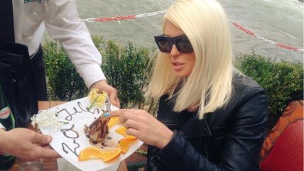 Jelena Karleuša u restoranu