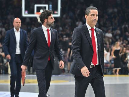 Janis Sferopulos Crvena zvezda