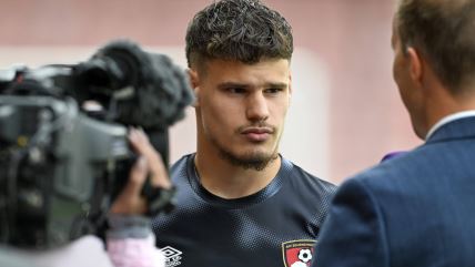 Miloš Kerkez fudbaler Bornmuta