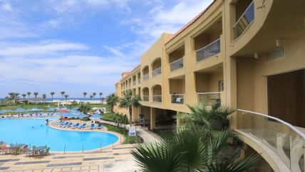Hotel sa bazenom u Egiptu