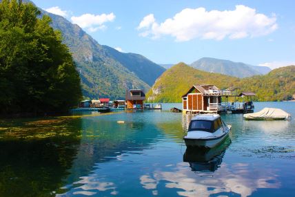 Jezero Perućac Bajina Bašta (6).jpg