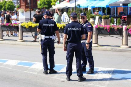 Policija u Novom Pazaru 2.jpg