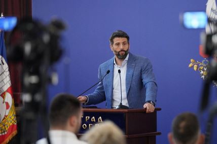 Aleksandar Šapić (2).jpg