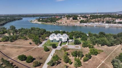 Muzej savremene umetnosti 1.jpg