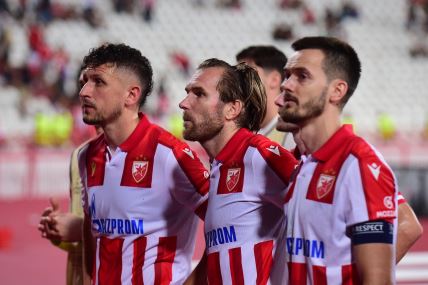 Fudbaleri Crvene zvezde nakon poraza od Pafosa.