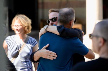 Ispraćaj za kremaciju reditelja Branislava Kičića na Novom groblju u Beogradu 11.jpeg