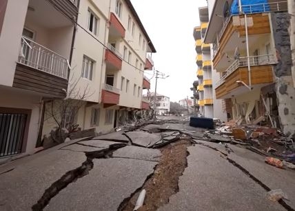 Avganistan zemljotres