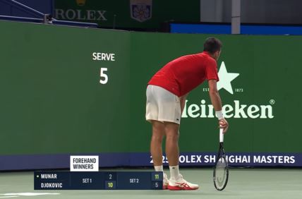 Novak Đoković povraća na terenu u Šangaju