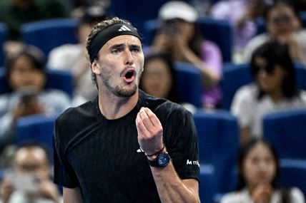 Saša Zverev na meču protiv Danila Medvedeva u Pekingu