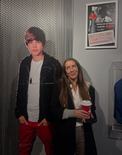 Džastin Biber majka Pati Malet 3.png