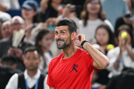 Novak Đoković na meču protiv Zizu Bergsa u Šangaju