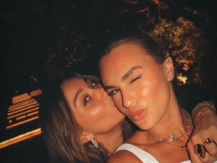 Teniserke Arina Sabalenka i Paula Badosa.