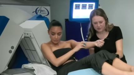 Kim Kardašijan na analizama u bolnici