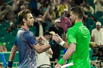 Novak Đoković i Lorenco Museti na turniru u Majamiju