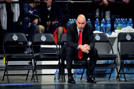 Vasilis Spanulis na klupi pred Partizan u Areni