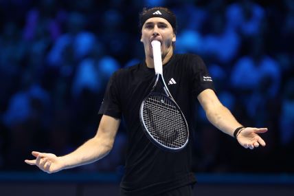 Saša Zverev pokušao da pojede reket na meču protiv Janika Sinera