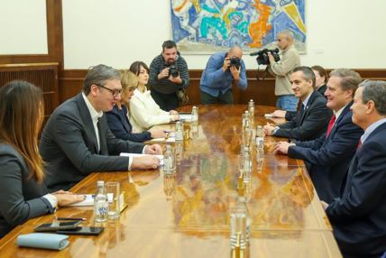 Sastanak Vučića sa američkim kongresmenima