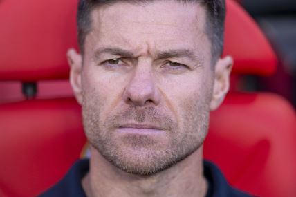 Ćabi Alonso krupan kadar.