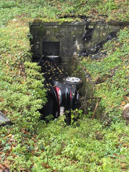 Pronađeno vozilo za koje se sumnja da je uletelo u jezero kod Čačka