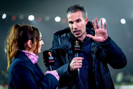 Robin van Persi na meču Lige Evrope