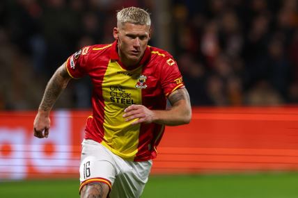 Viktor Edvardsen fudbaler Go Ahed Iglsa