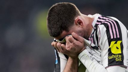Dušan Vlahović plače na utakmici Juventusa