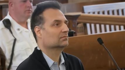 Brajan Volš u sudnici.jpg