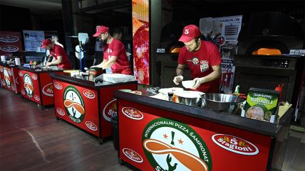 DimmidiSì obeležio Internacionalni pizza šampionat u Beogradu_2 copy.jpg
