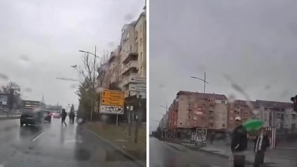 Novosadski pešaci u ulozi Imamo 9 života.jpg