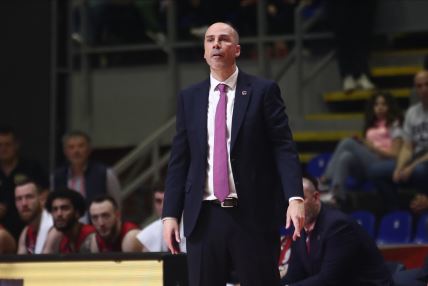 Đoan Penjaroja trener