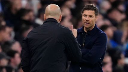 Pep Gvardiola i Ćavi Alonso na utakmici Real Madrid Mančester siti