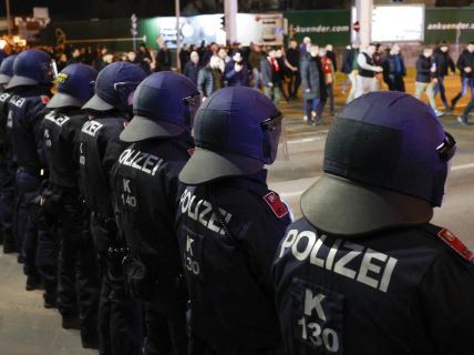 profimedia-1058459627 copy.jpg