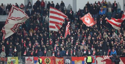 Delije, navijači Crvene zvezde.