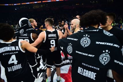 Košarkaši Partizana posle poraza od Virtusa