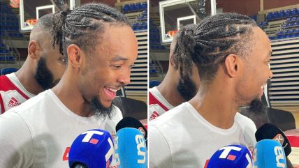 Devonte Grejem daje izjavu