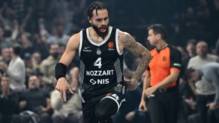 Duejn Vašington slavi trojku u Partizanu