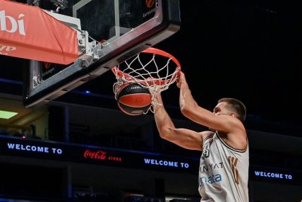 Filip Petrušev košarkaš Dubaija