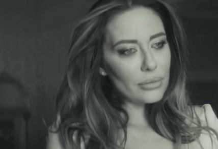 Ana Nikolić Nije mi 22 (3).jpg