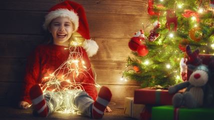 Kako napraviti dobre slike dece ispred jelke.jpg